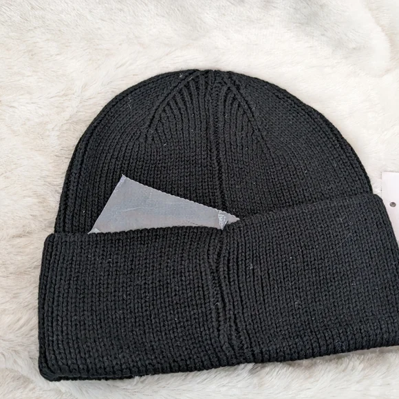 Clavin Klein hat